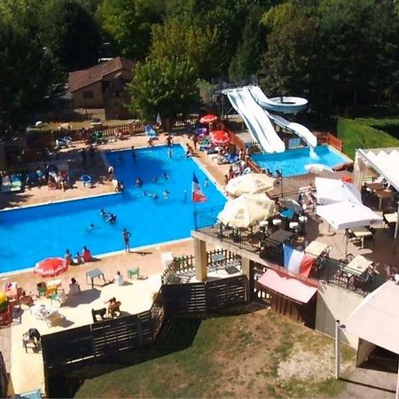 Camping Le Pigeonnier Saint-Crépin-et-Carlucet المظهر الخارجي الصورة